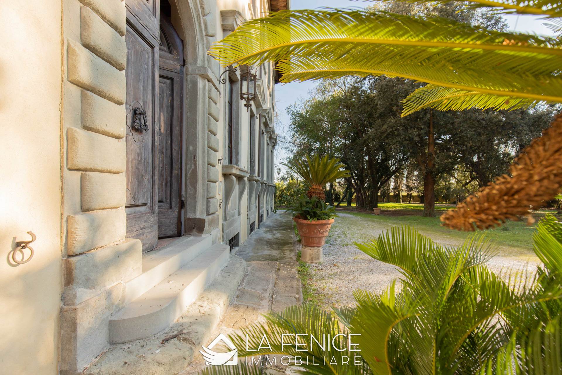 Villa a San giuliano terme con 25 locali di 1675 m2 - Foto