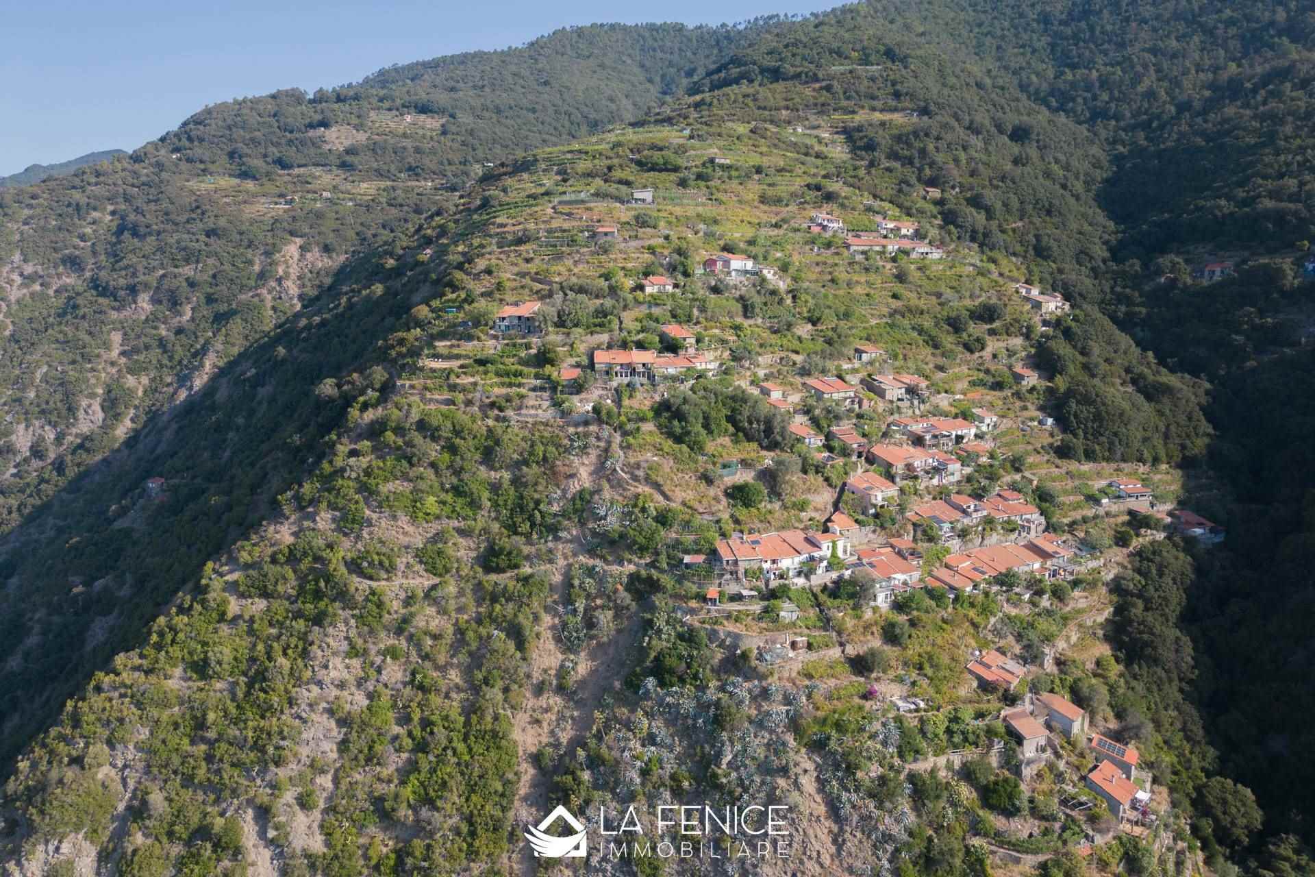 Rustico casale a Riomaggiore con 3 locali di 63 m2 - Foto