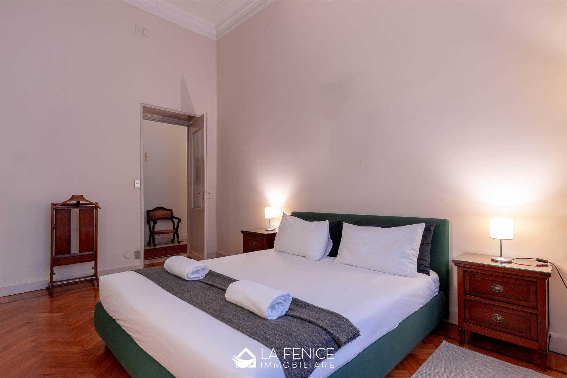 Appartamento a Torino con 4 locali di 99 m2 - Foto