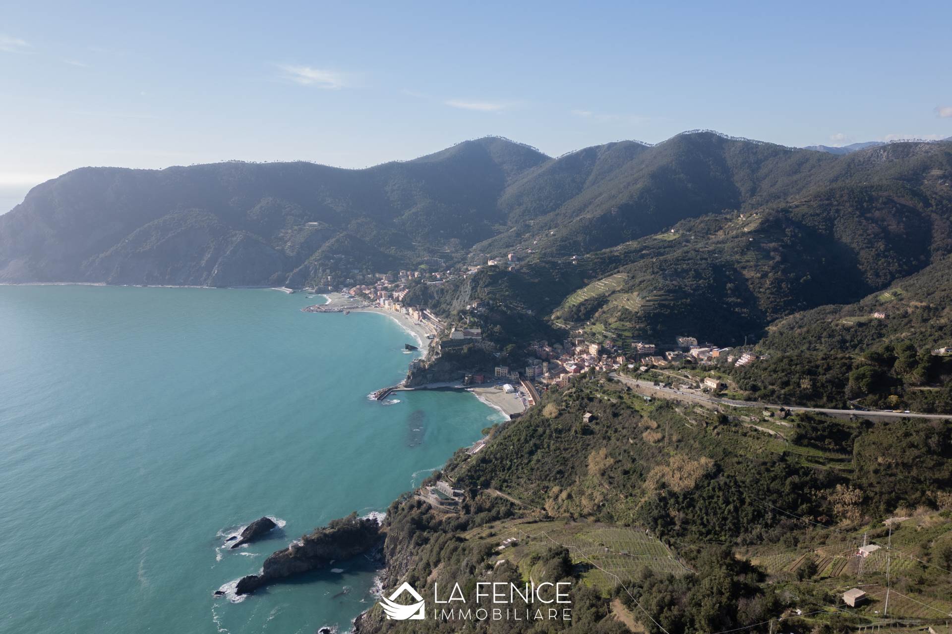 Rustico casale a Monterosso al mare con 6 locali di 142 m2 - Foto