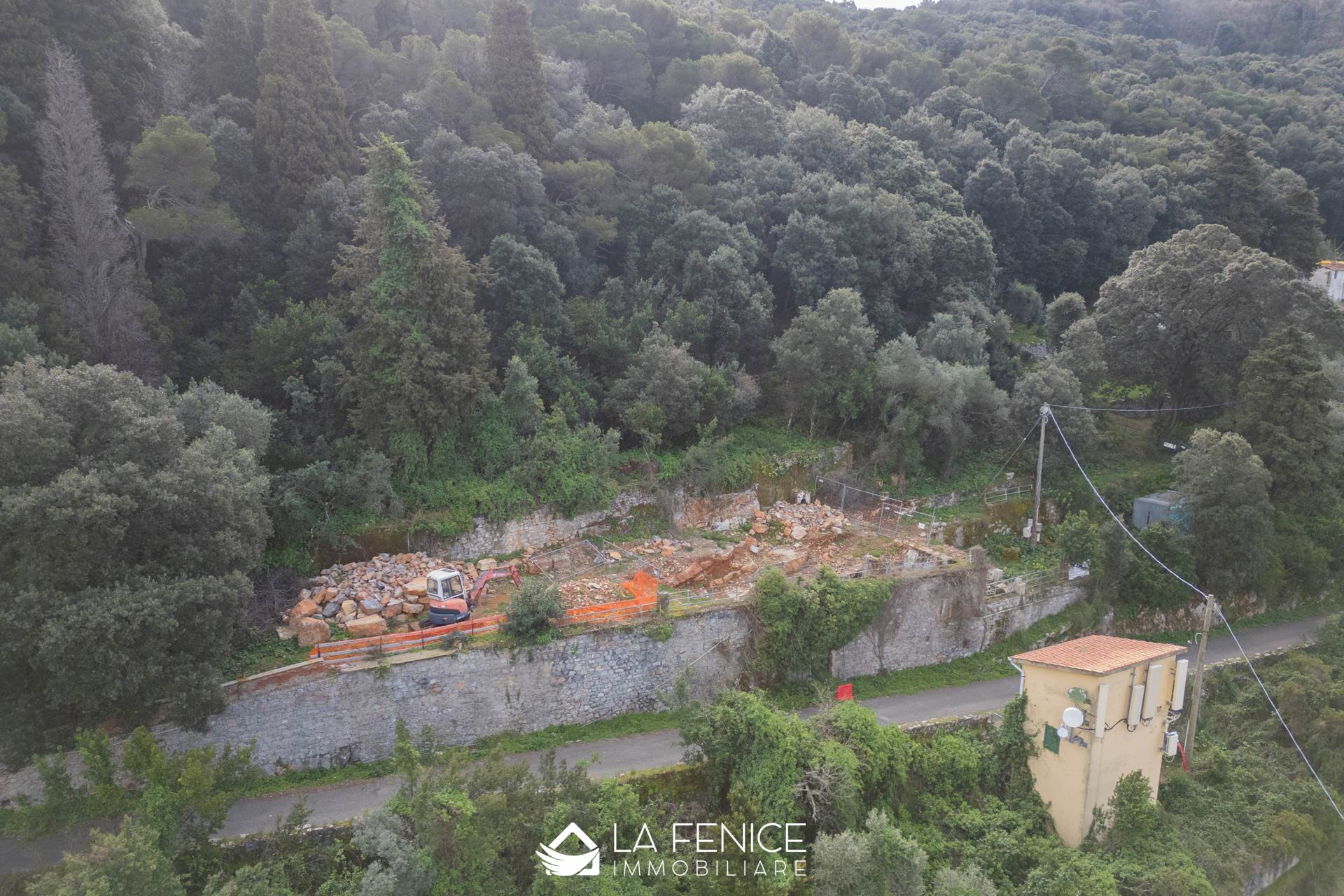 Appartamento a Portovenere con 10 locali di 290 m2 - Foto