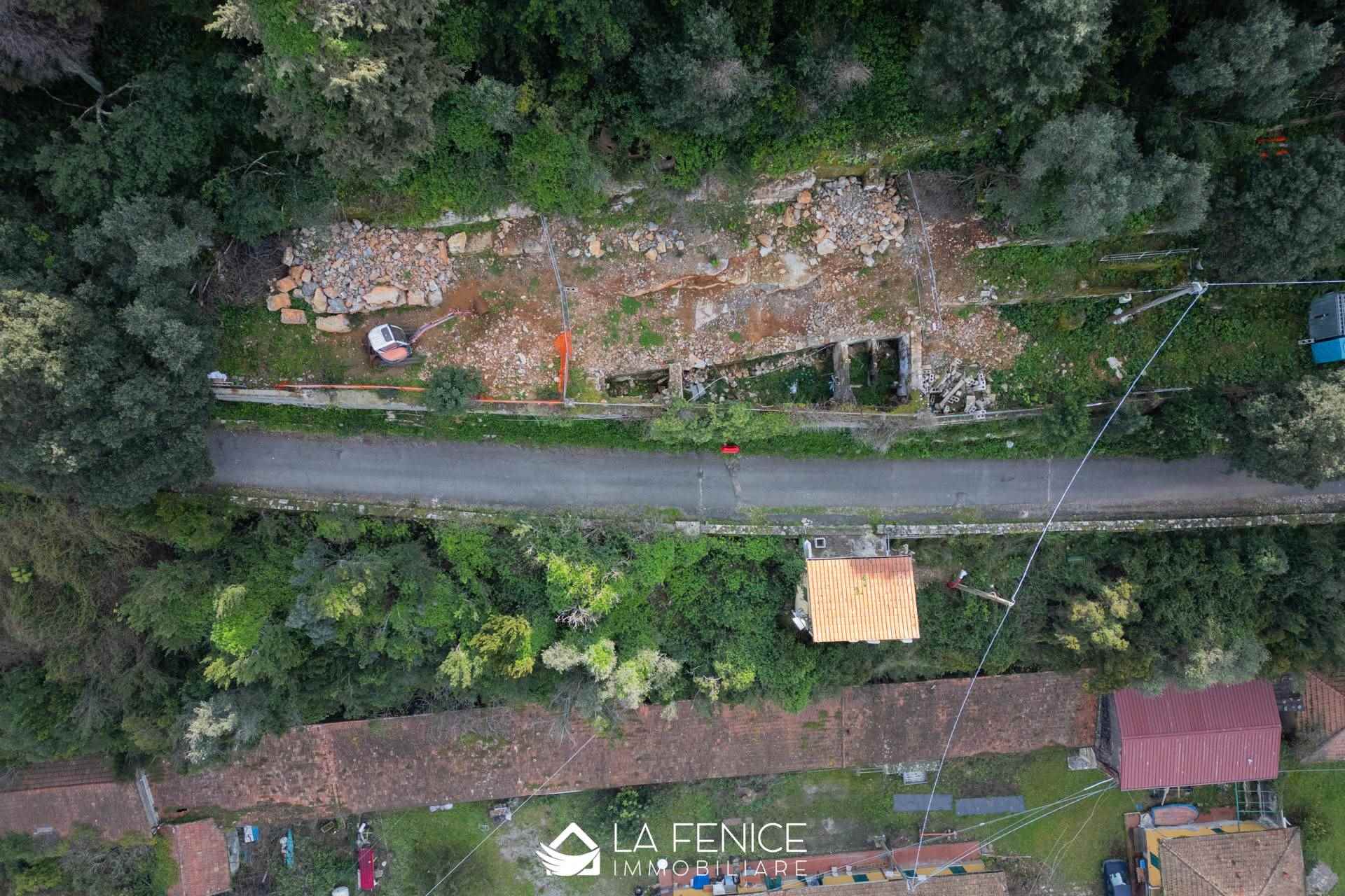 Appartamento a Portovenere con 10 locali di 290 m2 - Foto