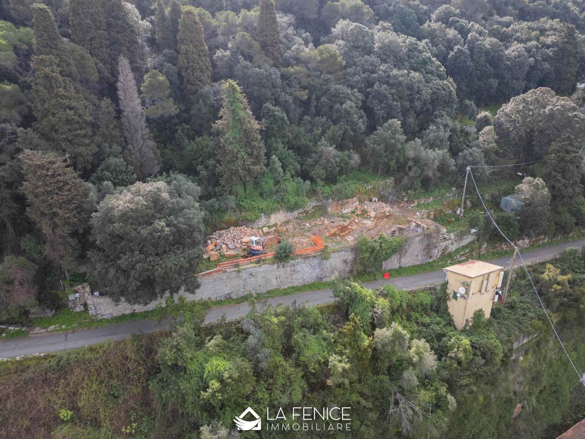 Appartamento a Portovenere con 10 locali di 290 m2 - Foto