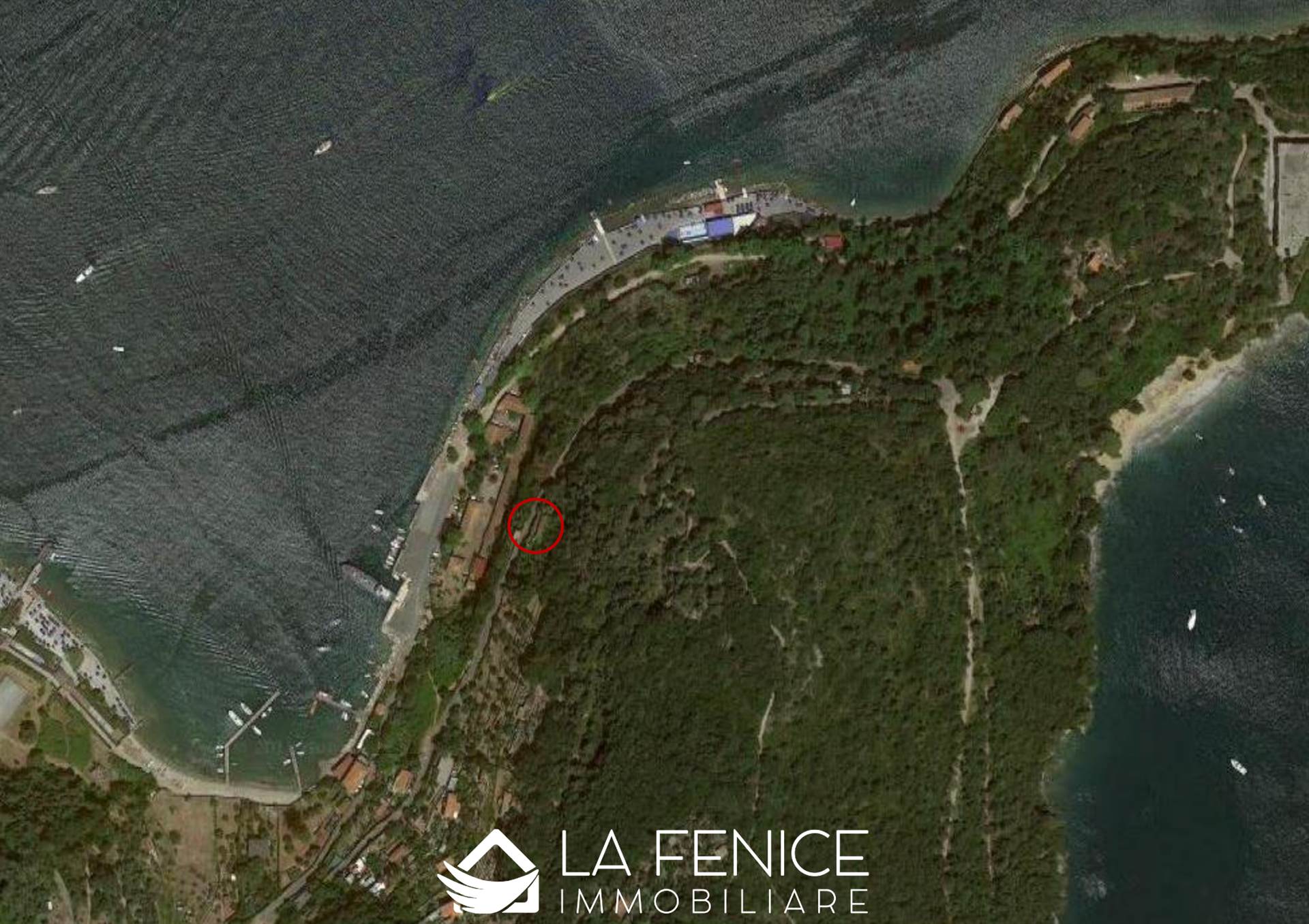 Appartamento a Portovenere con 10 locali di 290 m2 - Foto