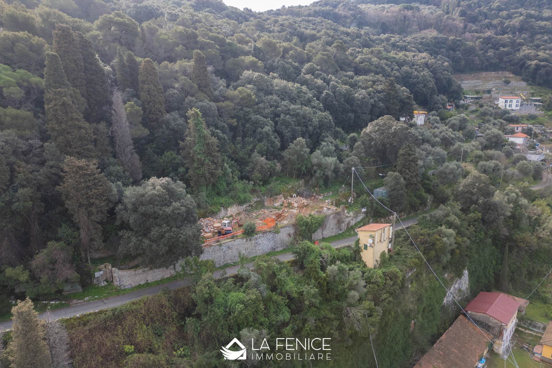 Appartamento a Portovenere con 10 locali di 290 m2 - Foto