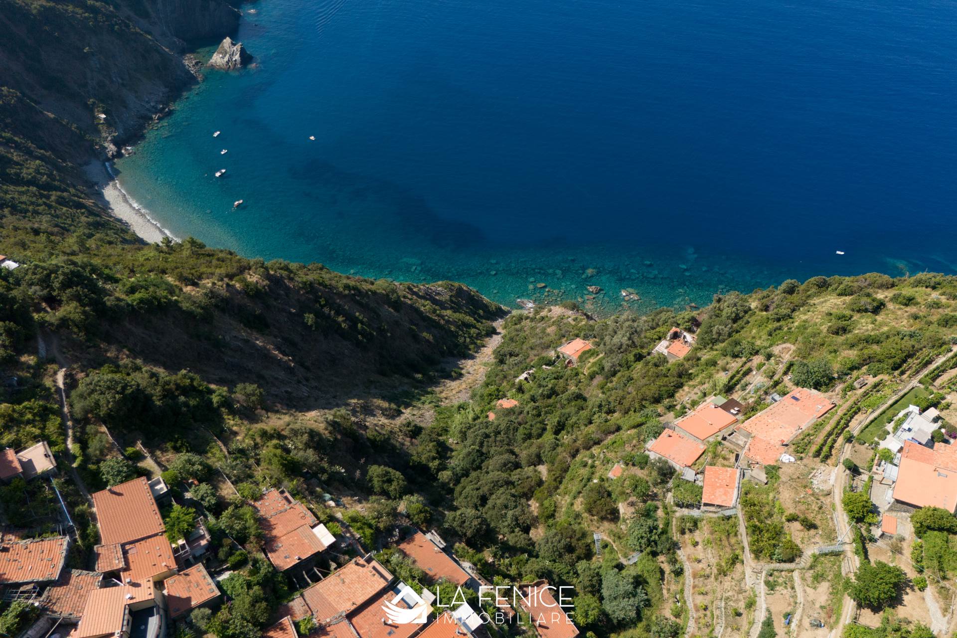 Rustico casale a Riomaggiore con 2 locali di 76 m2 - Foto