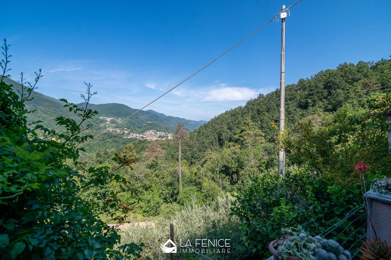 Villa bifamiliare a La spezia con 4 locali di 120 m2 - Foto